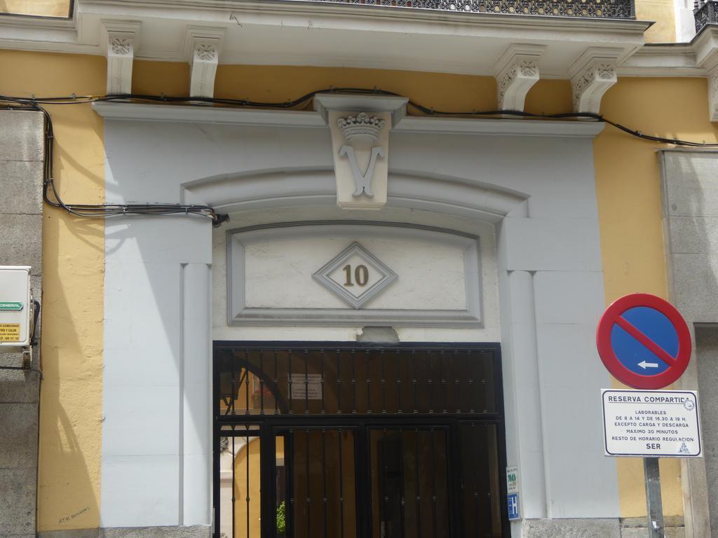 Hostal Huespedes Toledo มาดริด ภายนอก รูปภาพ